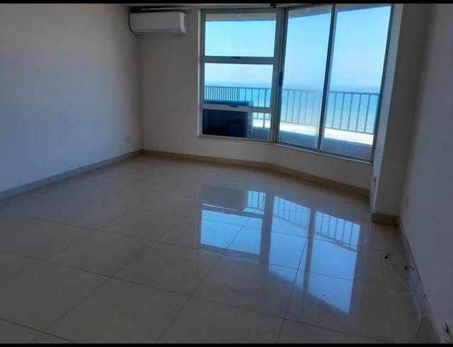 3 BEDROOM PROPERTY TO RENT IN NORTH BEACH